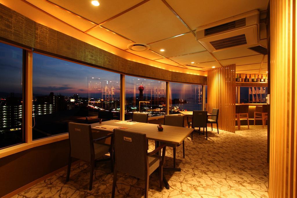 Fukuoka Sun Palace Hotel & Hall Exteriör bild